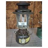 US MILITARY LANTERN