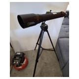 NATIONAL GEOGRAPHIC TELESCOPE ON TRIPOD