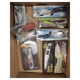 FOLDING KNIVES