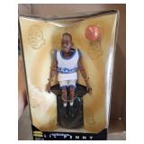 LITTLE PENNY BASKETBALL FIGURE
