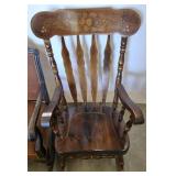 VINTAGE WOODEN ROCKING CHAIR