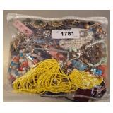 BAG OF ASSORTED COSTUME JEWELRY