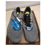 CHAMPION SIZE 11 SHOES