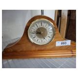 QUARTZ MANTLE CLOCK