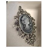 COSTUME BROOCH