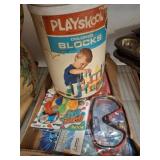KIDS BLOCKS, TOYS, GOGGLES,