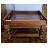 PINE TRAY STYLE TABLE