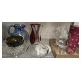GROUP OF VASES, GLASSWARE BOWLS,TRAY OF