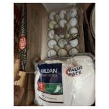 GOLF BALLS, ANKLE SOCKS