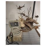 DESK TOP FOUNTAIN AND FISH DÉCOR