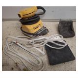 DEWALT PALM SANDER