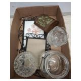 FRAMES, VOTIVES