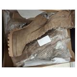 FASHION NOVA SIZE 9 BOOTS