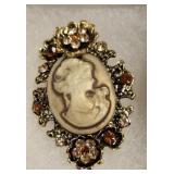 COSTUME BROOCH