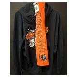 HOOTERS PULL OVER AND GOLF TOWEL