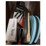 KICHEN UTENSILS, MISC PANS