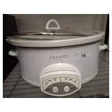 CROCK POT SLOW COOKER