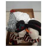 PLUSH CHRISTMAS DÉCOR