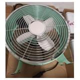 PERSONAL RETRO STYLE FAN