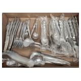 FLAT WARE SET