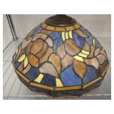 STAINED GLASS LAMP SHADE 14IN