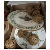 CHRISTMAS HOLLY DISHES, MISC DÉCOR