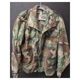 CAMO COAT SZ LARGE REGULAR