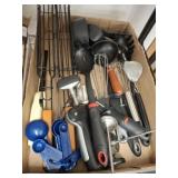 ASSORTED UTENSILS