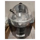 HAMILTON BEACH SOFT SERVE MAKER