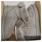 MEMBERS MARK GRAY BOOTS SIZE 10