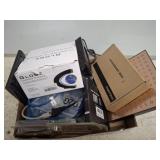 COMPUTER COMPONENTS, DESK DÉCOR