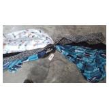 GROUP OF ASSORTED SCARVES