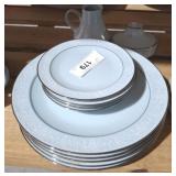 NORITAKE FIDELITY DISH SET