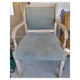 UPHOLSTERED ARM CHAIR