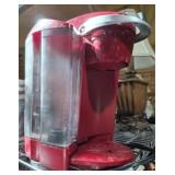 KEURIG COFFEE MAKER
