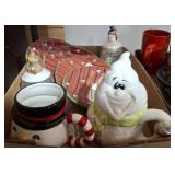 HALLOWEEN AND CHRISTMAS PLATES, Dï¿½COR