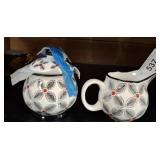 SIGNATURES HOUSEWARES CREAM AND SUGAR