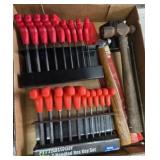 T HANDLE HEX AND ALLEN KEYS