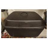 KING KOOKER CAST IRON DUTCH OVEN 15X 15X 8