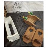 DUCK Dï¿½COR, MEATL STANDS, MISC