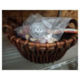 POTPOURI, BASKET, MISC