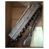VINTAGE CRAFTMAN RATCHET, SOCKETS