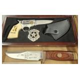WYATT EARP COLLECTIBLE KNIVES