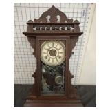 GINGER BREAD STYLE MANTEL CLOCK