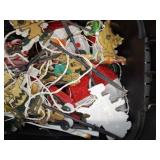 GROUP OF CHRISTMAS DECOR