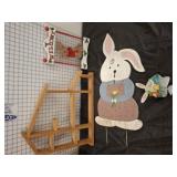 GROUP OF WOODEN Dï¿½COR, RABBIT, MISC