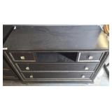 4 DRAWER CHEST FLEXSTEEL FURNITURE