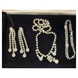 VINTAGE RHINESTONE SET: EARRINGS, BRACELET, NECKLA