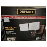 DEFIANT LED MOTION LIGHT