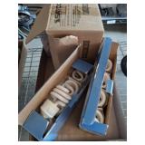 FLORESCENT LIGHT BULBS